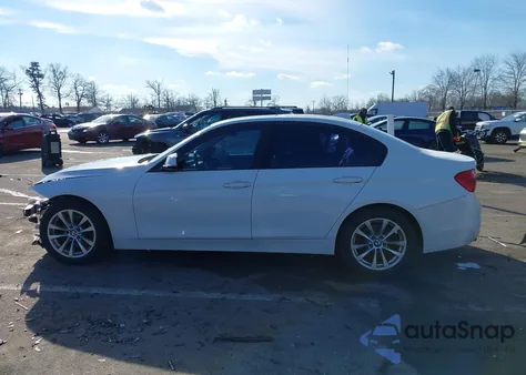 2016 BMW 320I xDrive z USA, uszkodzony, nr VIN WBA8E5G52GNT40134